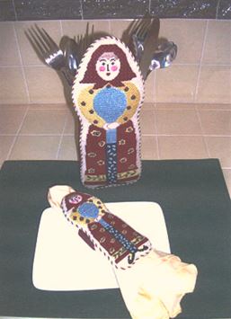 click here to view larger image of Garden Lady w/Spoon (hand painted canvases)