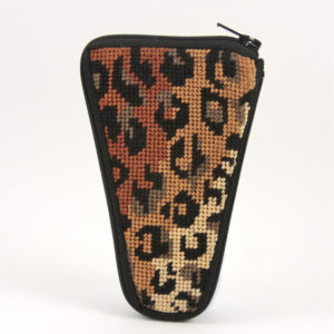 click here to view larger image of Stitch/Zip - Leopard Scissor Case  (needlepoint kits)