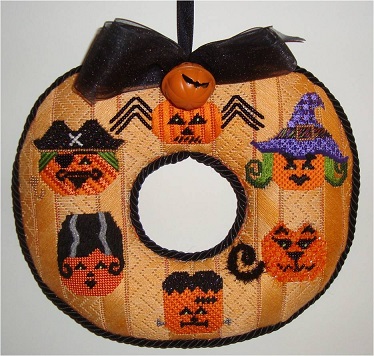click here to view larger image of Pumpkin Wreath (hand painted canvases)