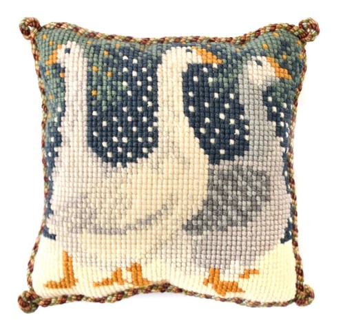 click here to view larger image of Snow Geese Mini Kit (needlepoint kits)